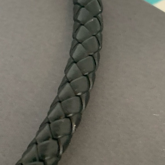 Silpada Vintage Solid Sterling Ichthus Cross Pendant Sterling/Leather Necklace - Picture 9 of 15